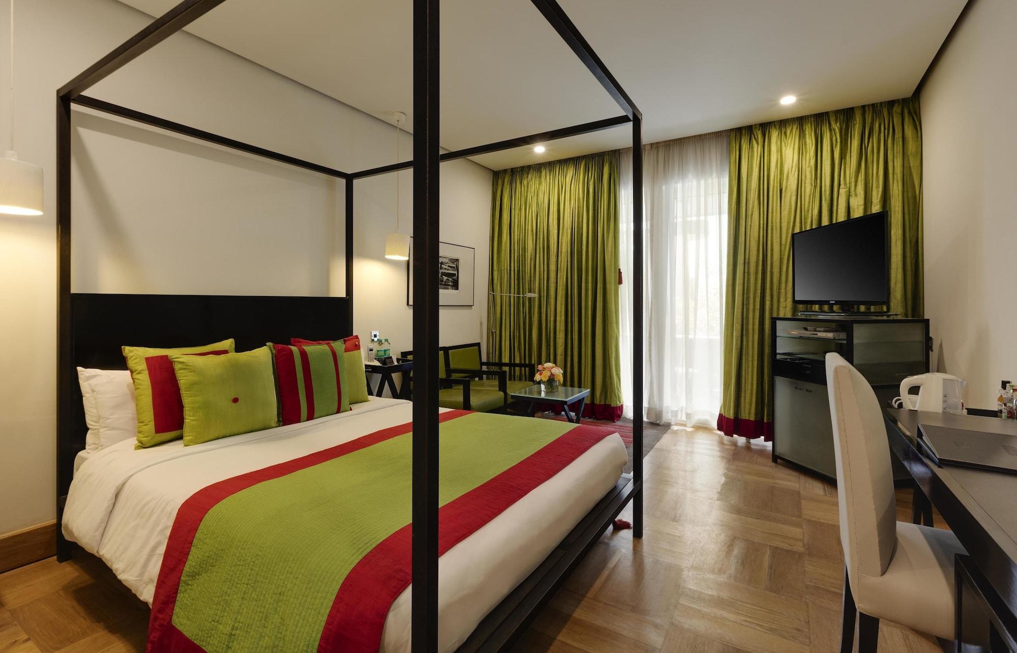 The Park Bangalore, Mg Road Kültér fotó A room at the Park